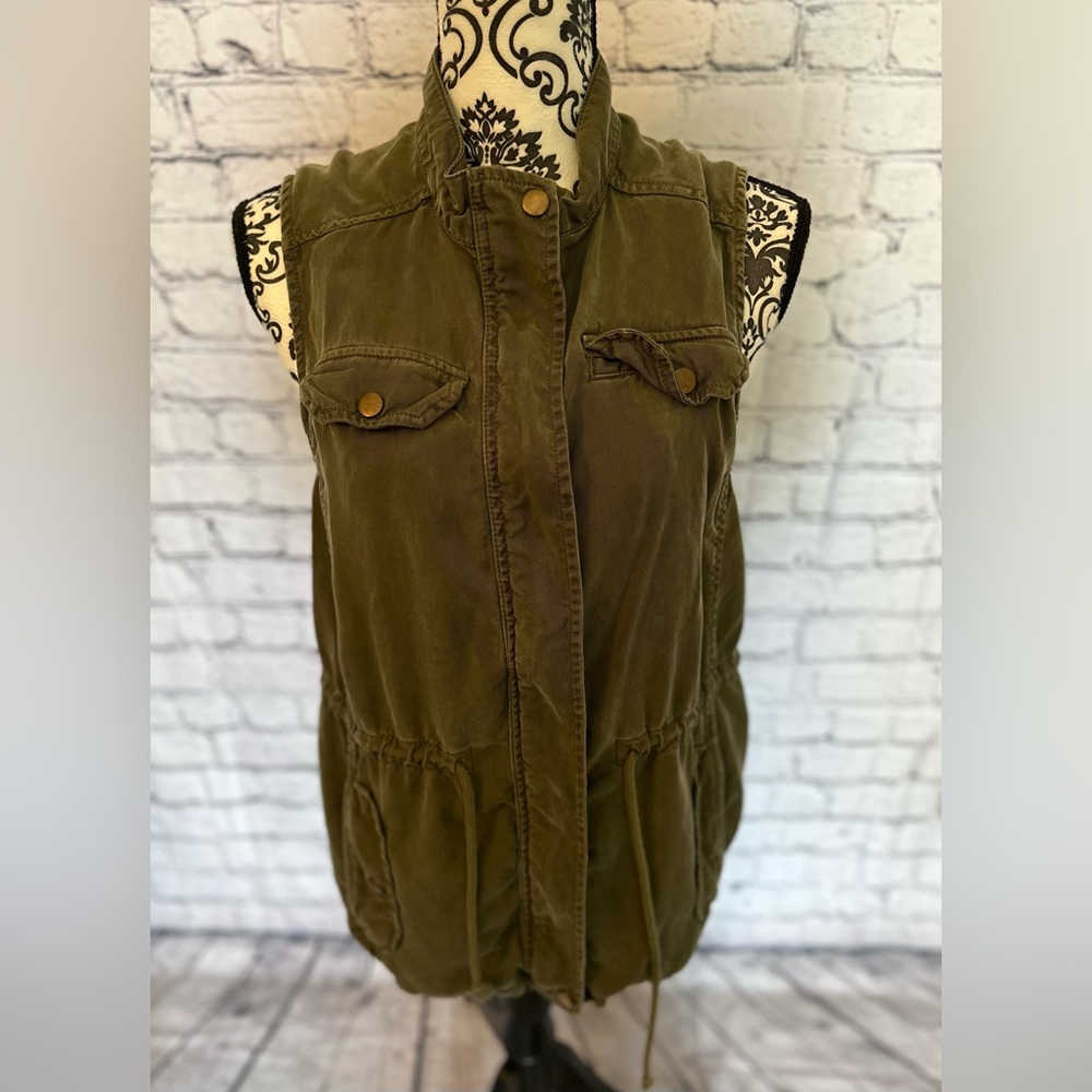 *GUC* Women's LUCKY BRAND Military Green Denim Cargo Vest Size: S Small